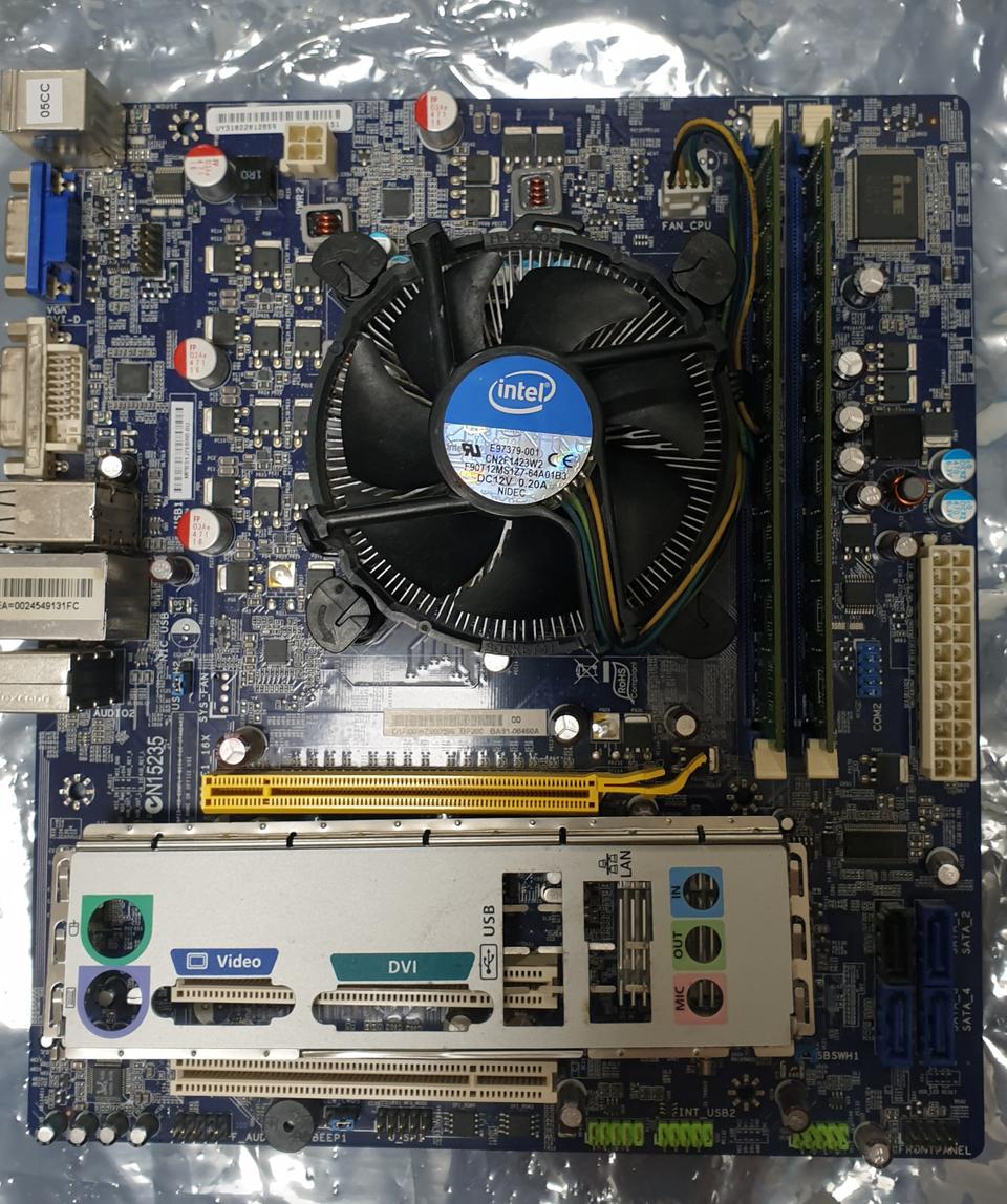 i5 750 + H55 + 램 4기가 (쿨러포함)