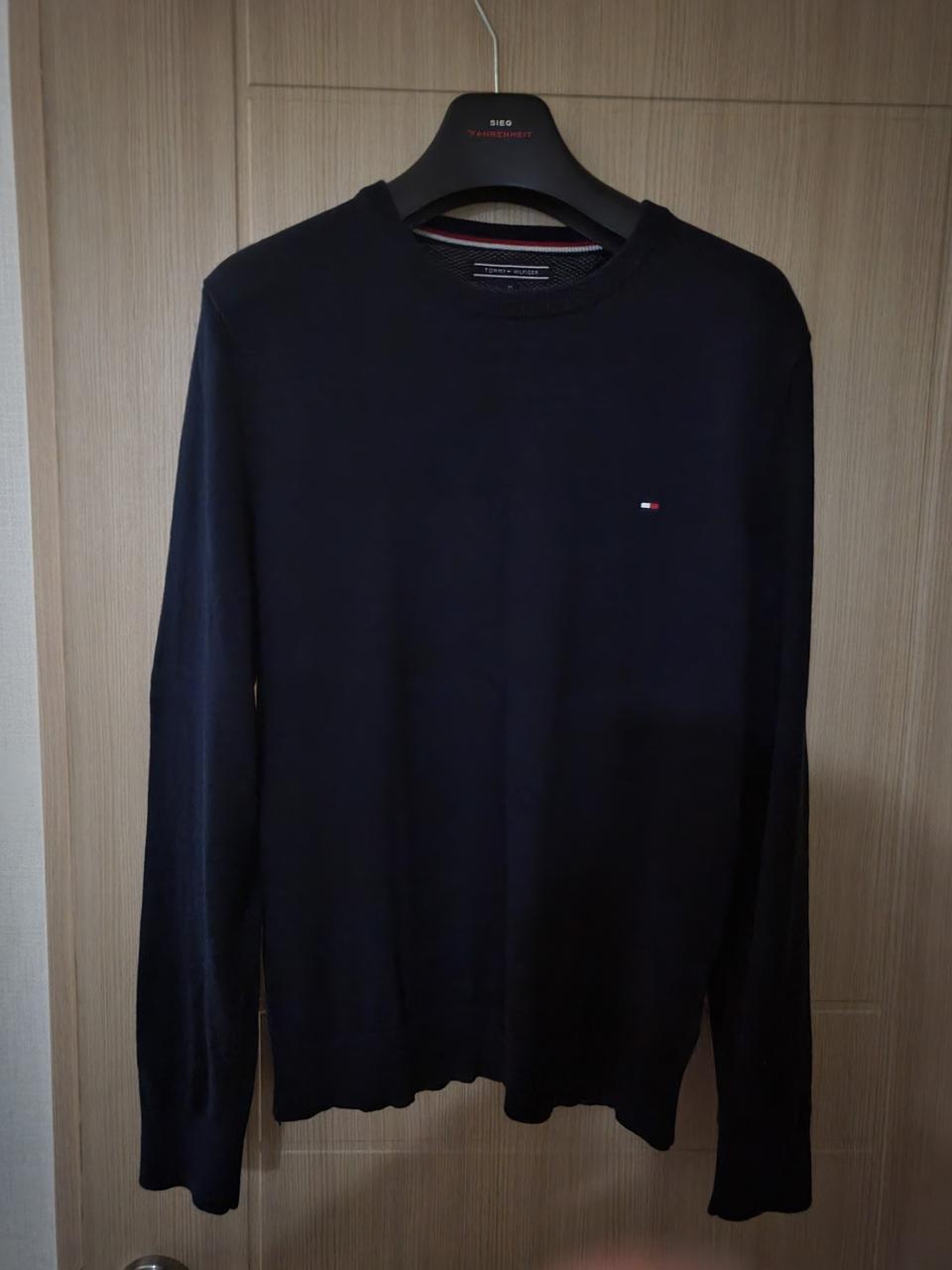 타미힐피거 네이비 니트