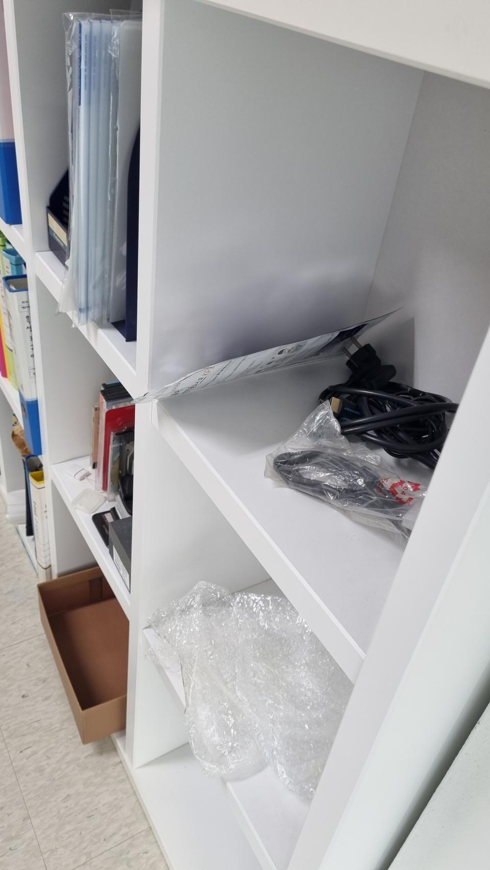 사무실 책장 2개