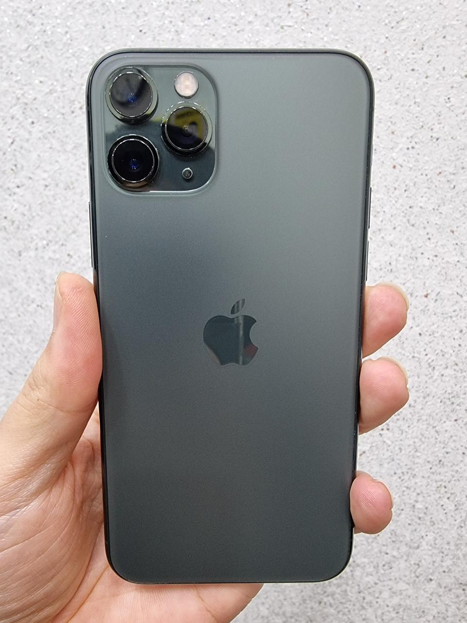아이폰11프로 배터리100 판매합니다