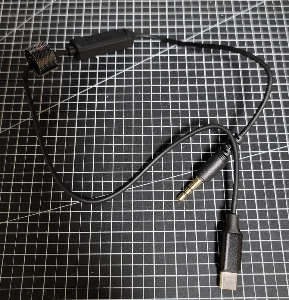 코미카 3.5mm TRS to USB-C 오디오 젠더 오디오 라인