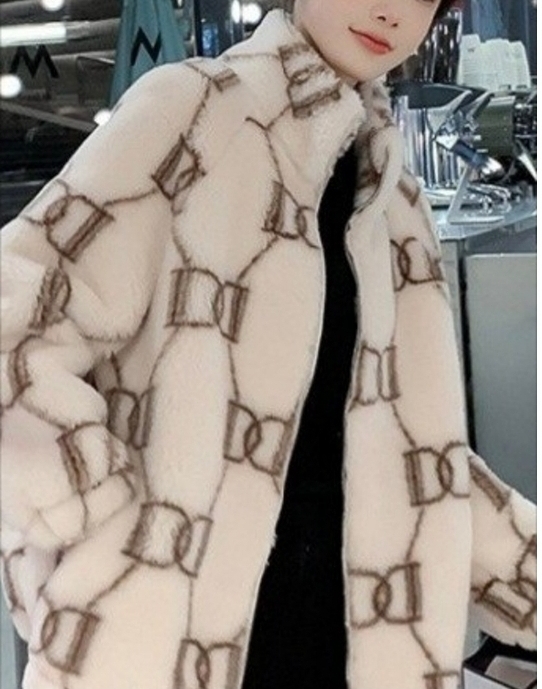 보들보들 퍼 집업 점퍼