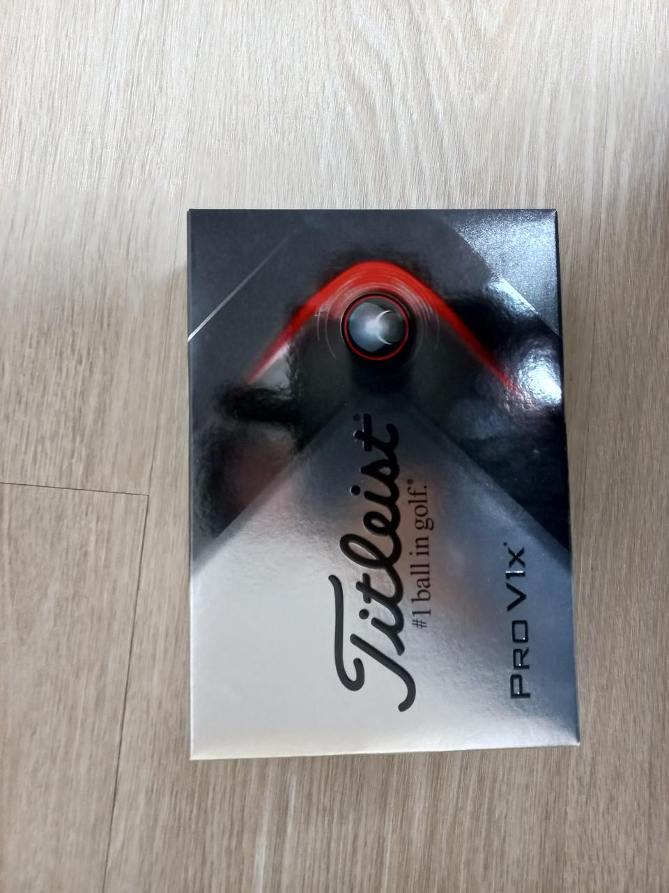 타이틀리스트 v1x골프공