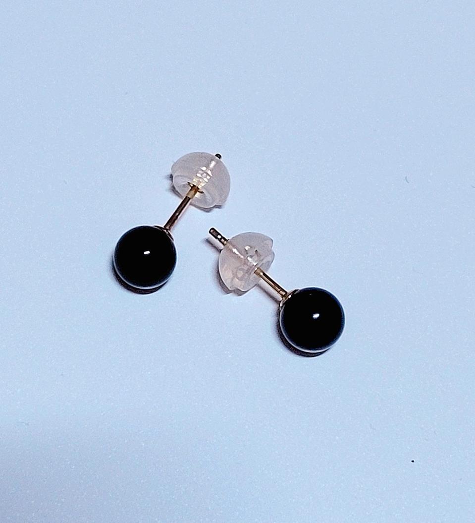 14k 까만 작은 콩 구슬 침 귀걸이 금 클러치 라운드 데일리 한벌