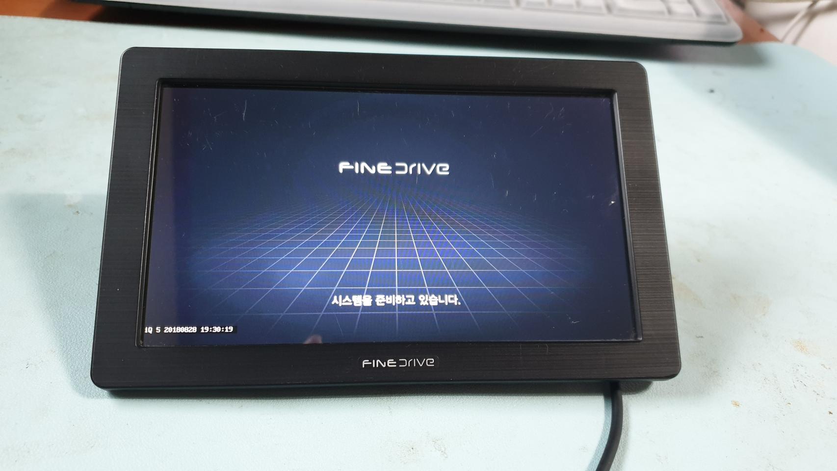 파인드라이브네비게이션 iQ5 블루투스 테더링