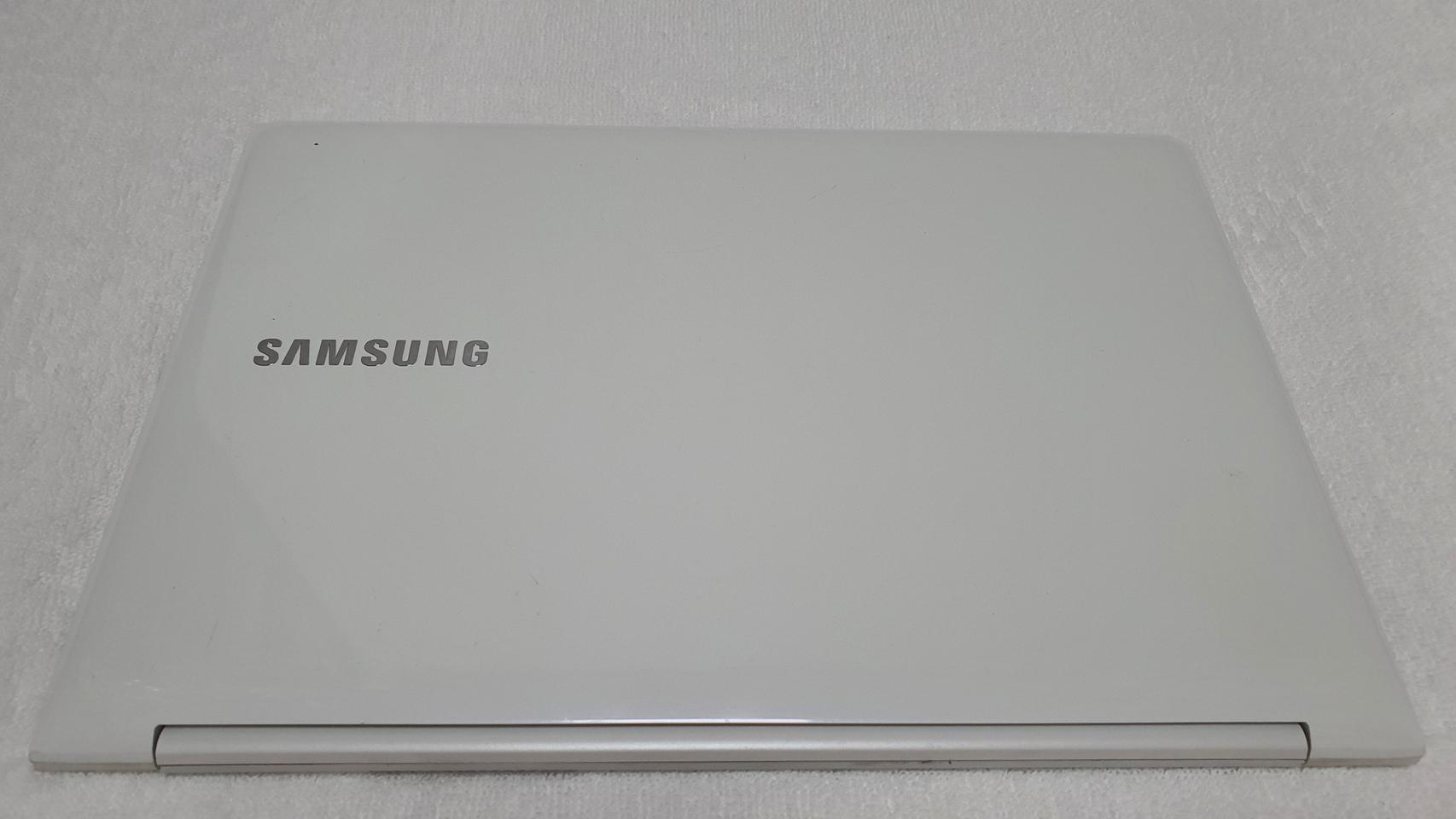 삼성 ATIV9 가벼운 터치 스크린 노트북 팝니다