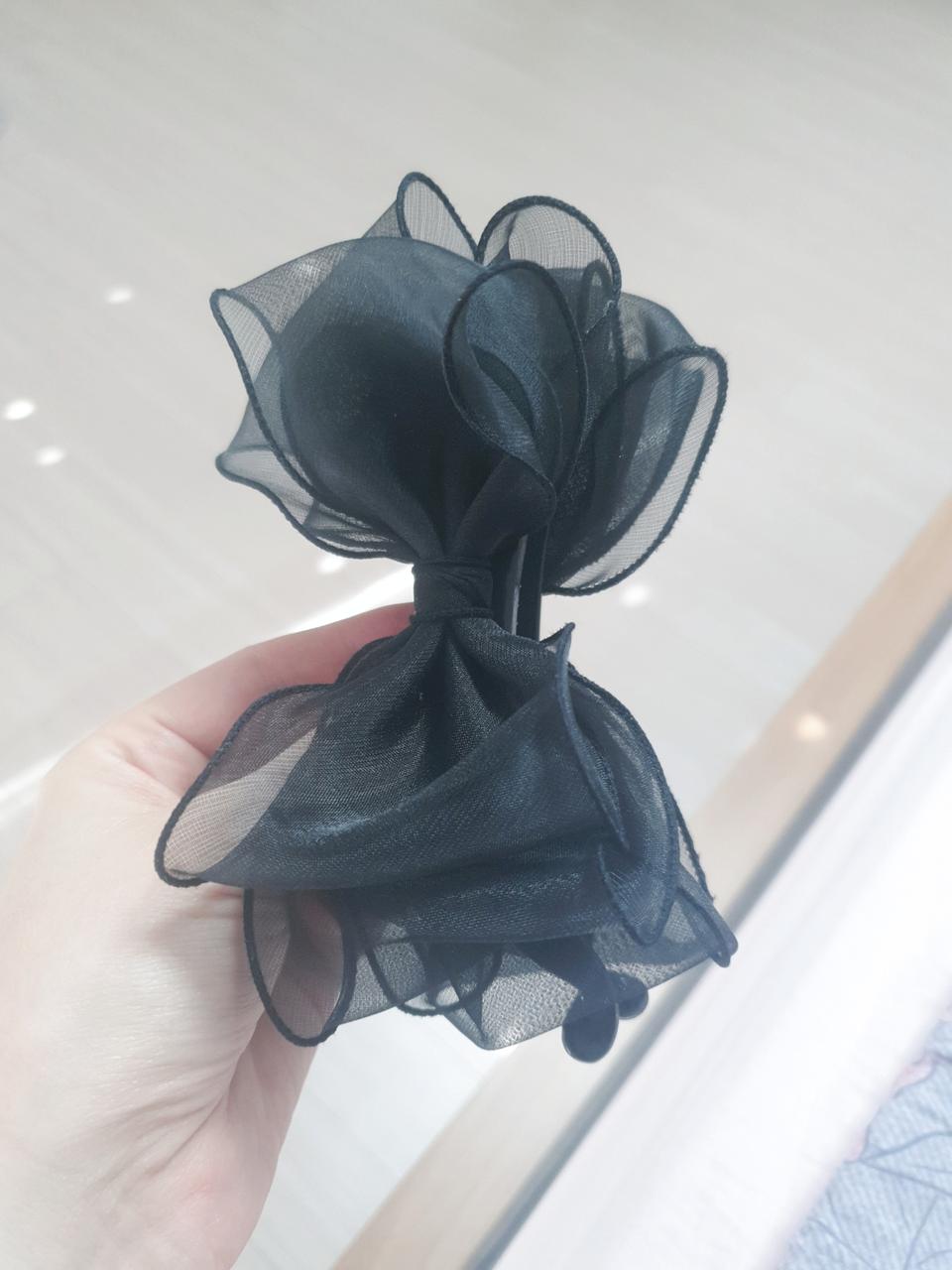 하늘하늘한 블랙 리본 바나나핀ㅡ새상품