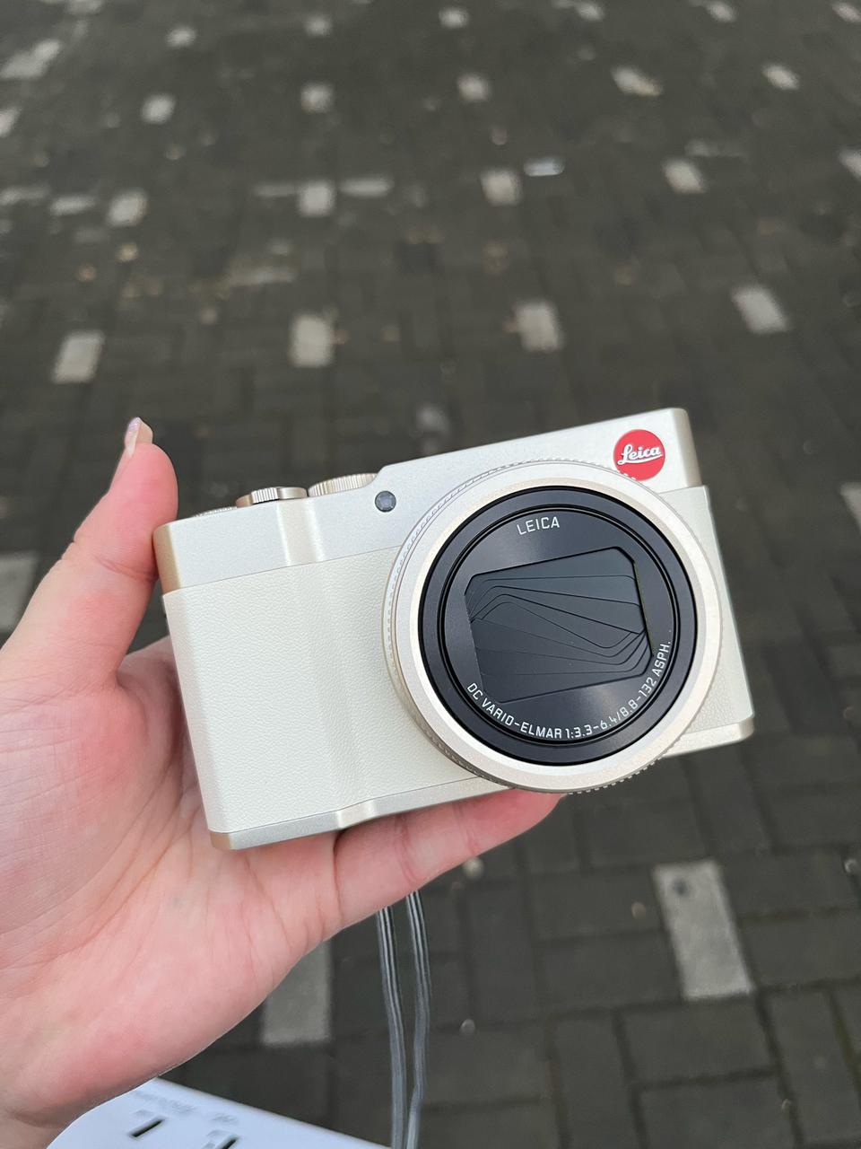 라이카 C-LUX 라이트골드 + 빈티지케이스(새상품급)