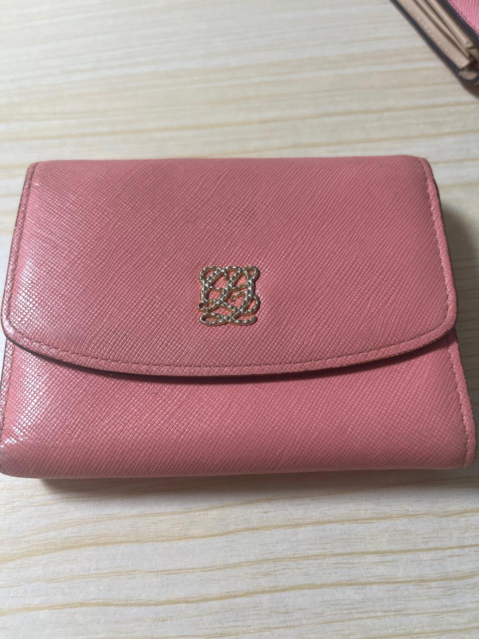 루이까또즈 지갑