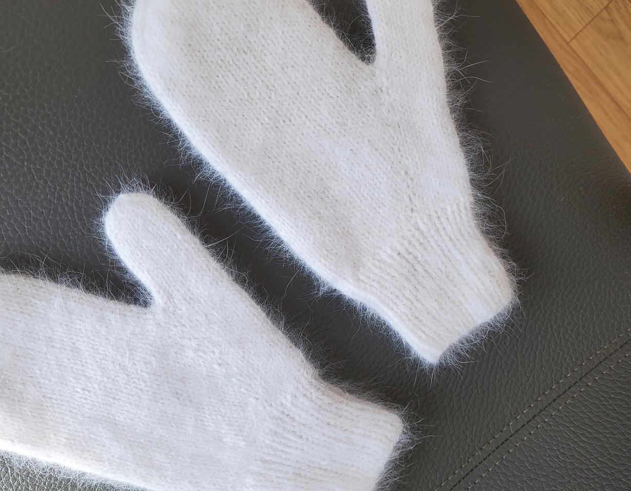 [♡BIG SALE♡]화이트 앙고라 벙어리 장갑