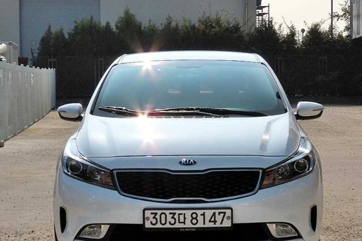 출퇴근 동네 마실용 최적화 차량@@@@(기아)더뉴K3