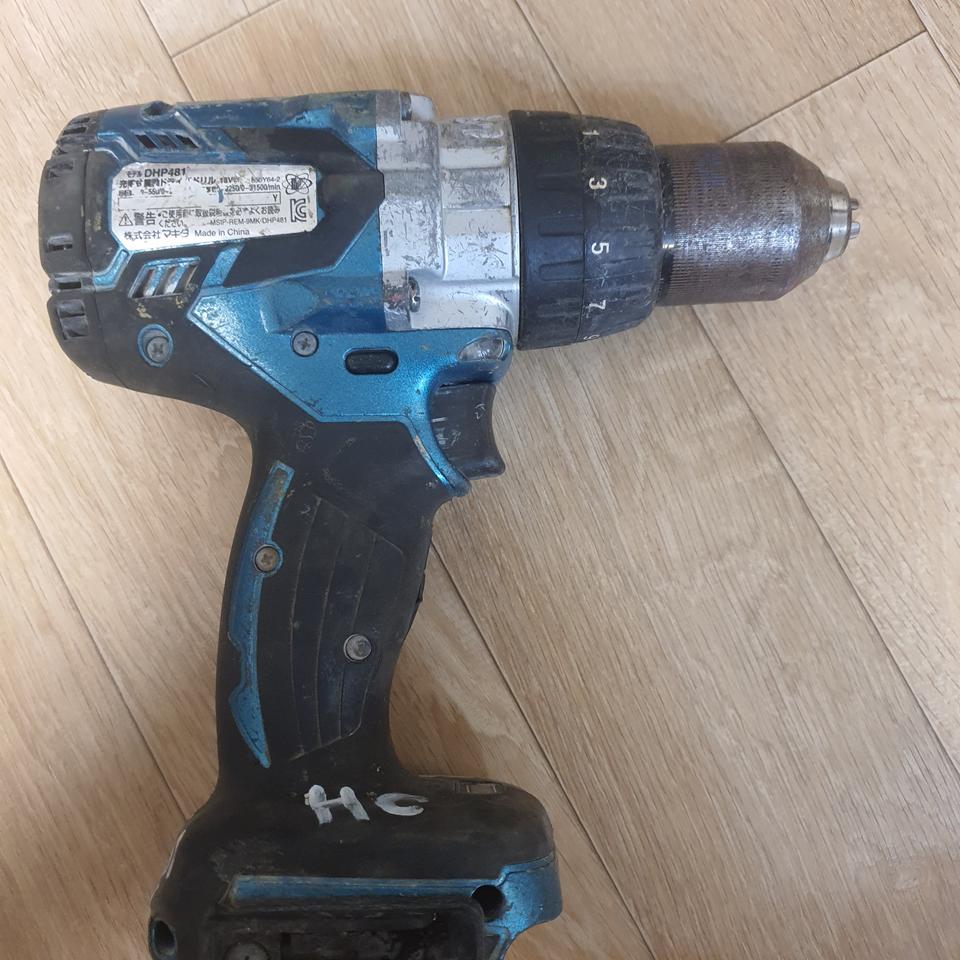 마끼다 충전 해머드릴 DHP481 구형