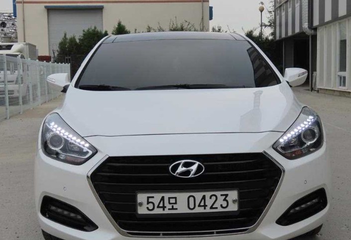 아는 사람만 안다는 가성비 넘치는 차량@@@(현대)i40