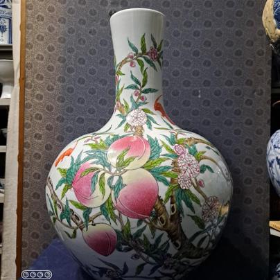 탐스런  복숭아9개 건륭년제 도자기