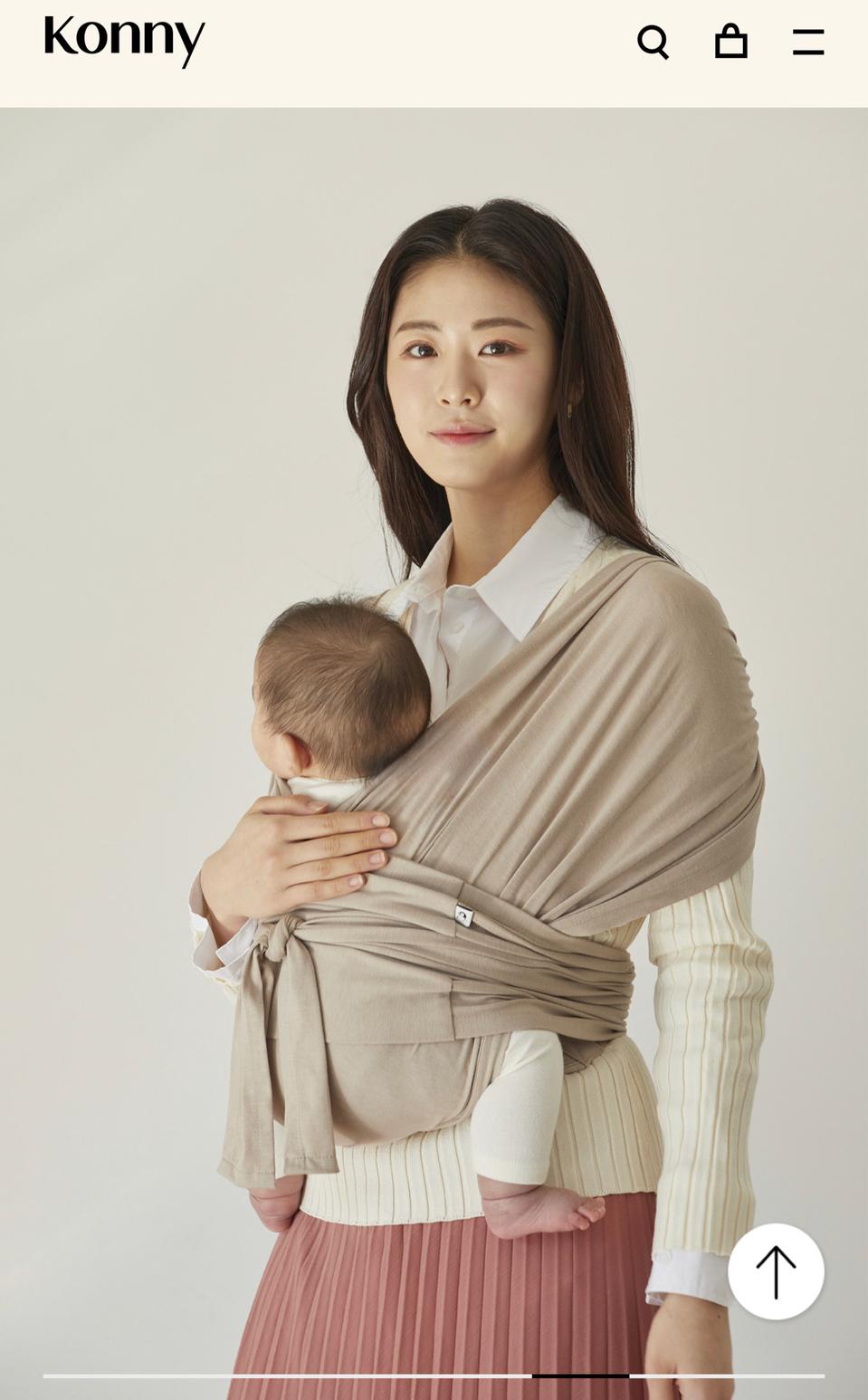 코니 아기띠 한번시착 새것