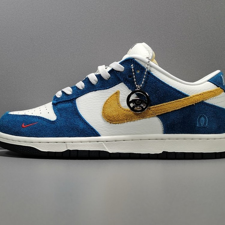 카시나 덩크 로우 80’s 버스 블루