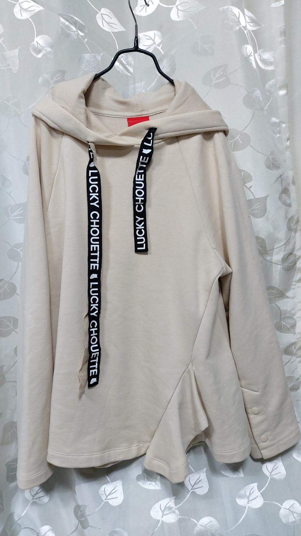 럭키슈에뜨 러블리 후드티