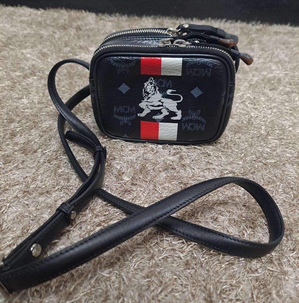 정품 엠씨엠 미니 크로스백