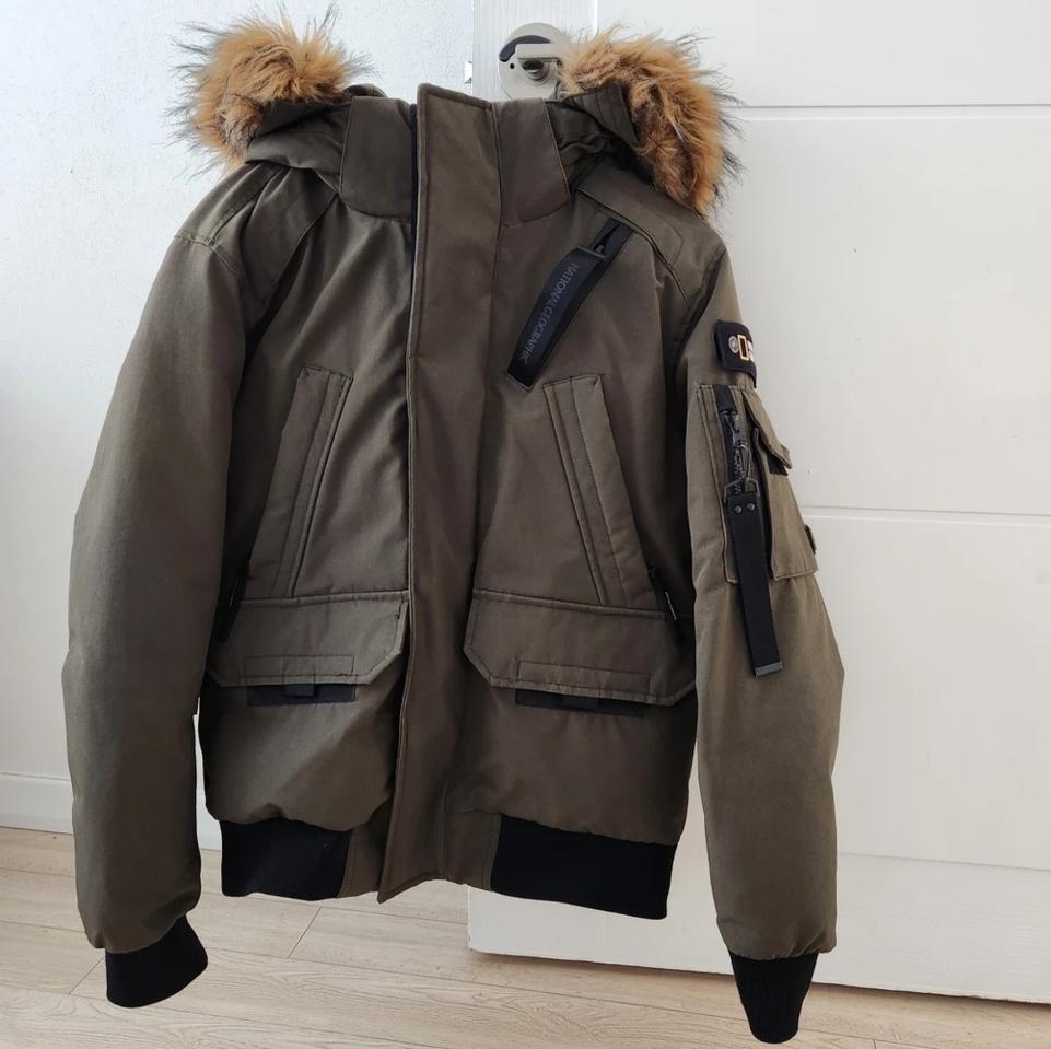 네셔널 지오그래픽 타루가 카키패딩 (깔끔) M 싸게정리