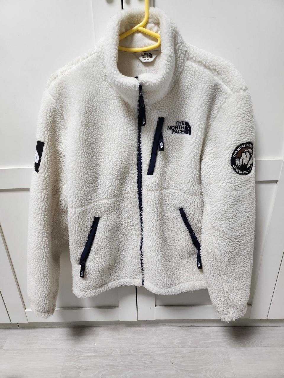 노스페이스 스위치온공용 리모 플리스 자켓