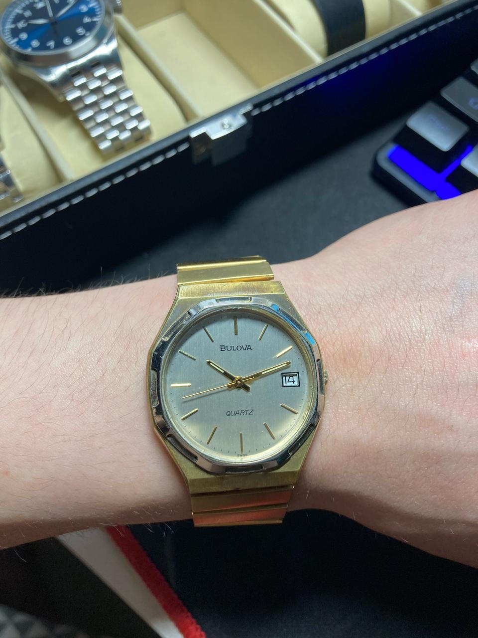 부로바 빈티지 시계 (부얄오크) (희귀매물)