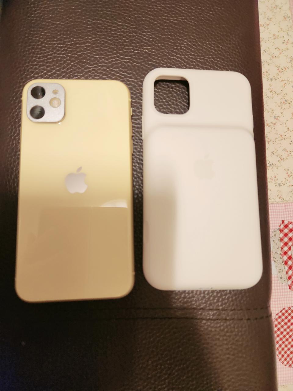 아이폰11 상태 좋음 정품 배터리 케이스