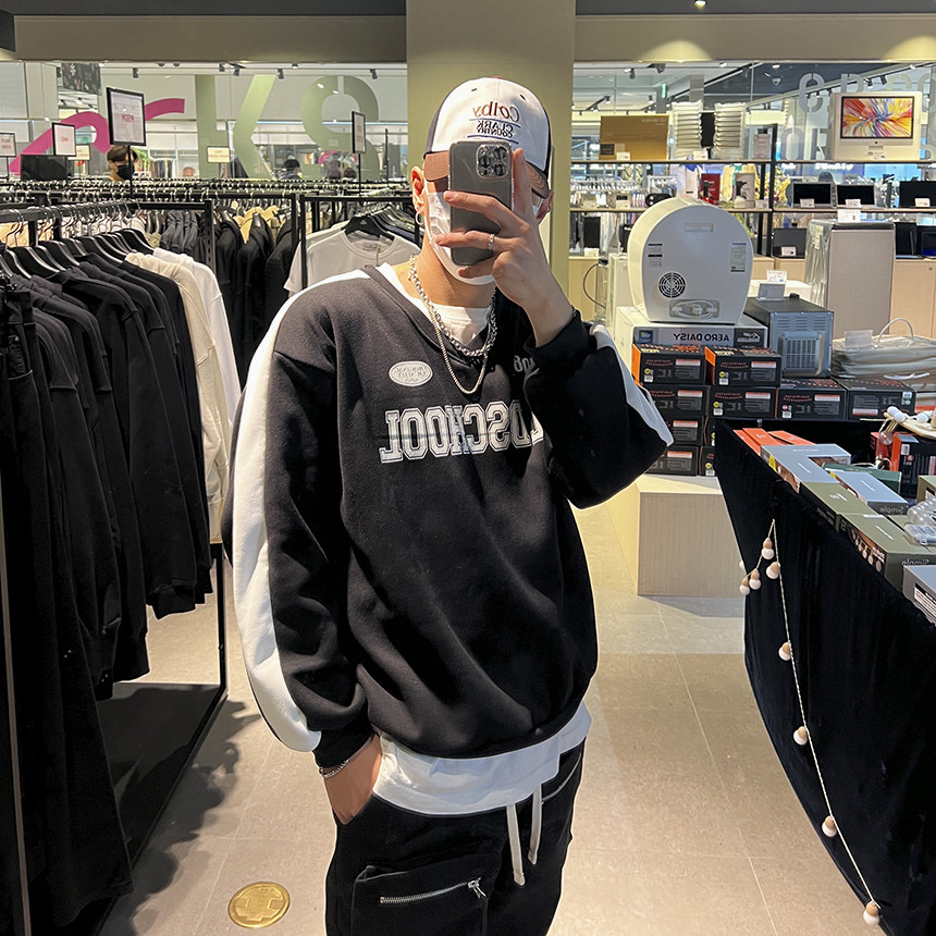 남녀공용) 올드스쿨 기모 브이넥 맨투맨