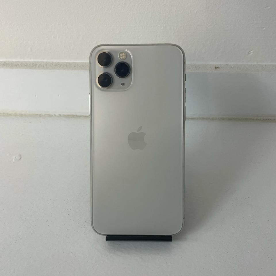 아이폰11프로 64기가 실버 저렴하게 판매