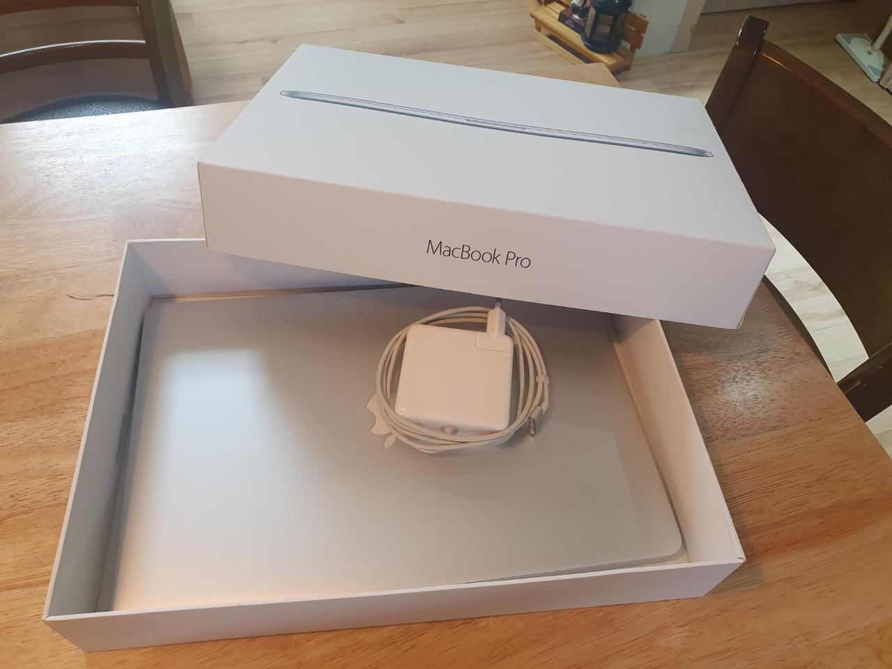 맥북프로 2014년 15인치 (고급형) i7/16gram/256gssd