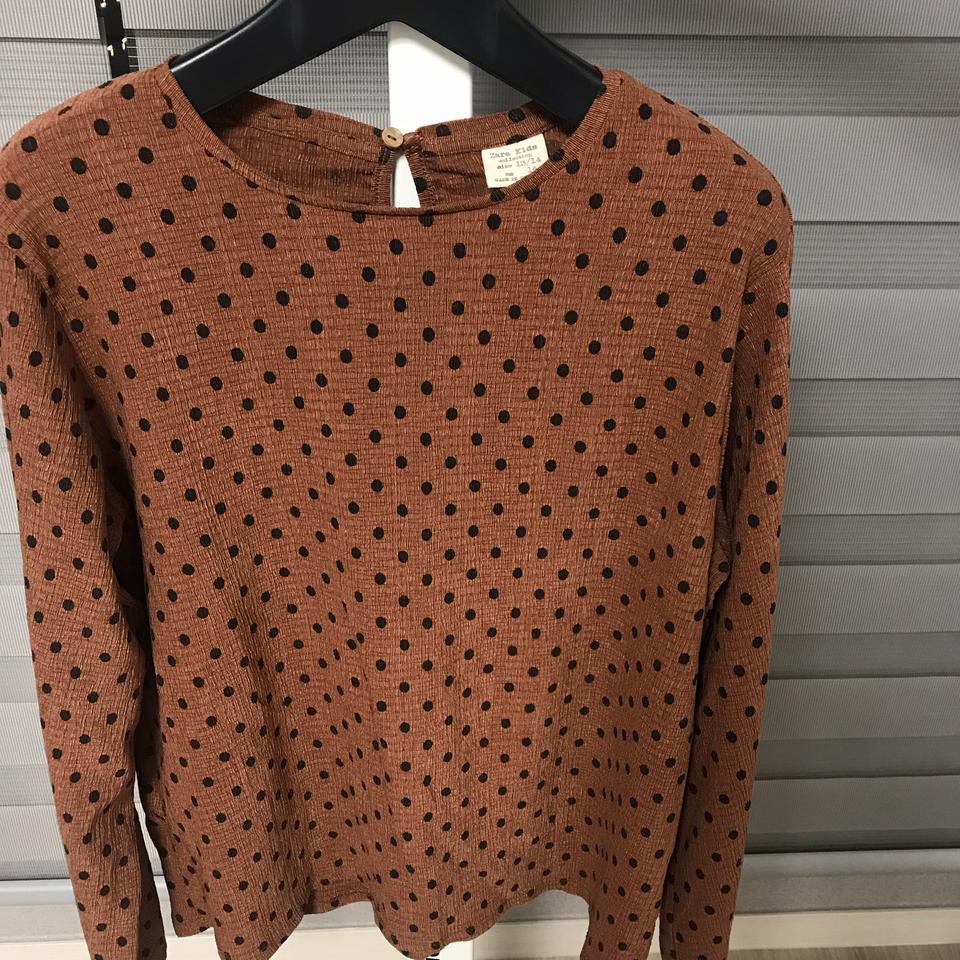 자라 도트 상의