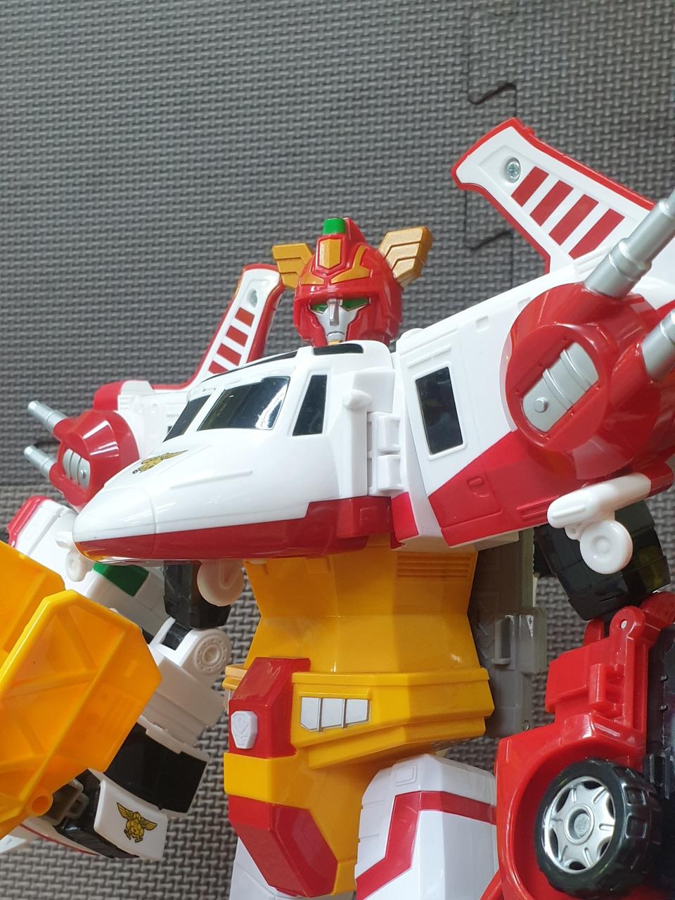 헬로카봇 마이티가드