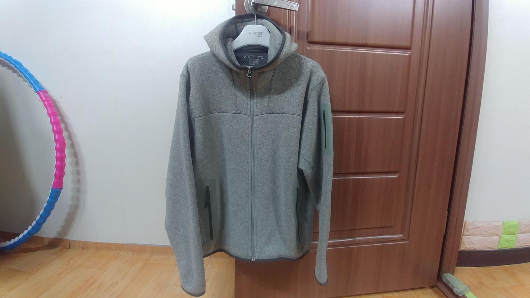 아크테릭스 커버트 후디 가디건