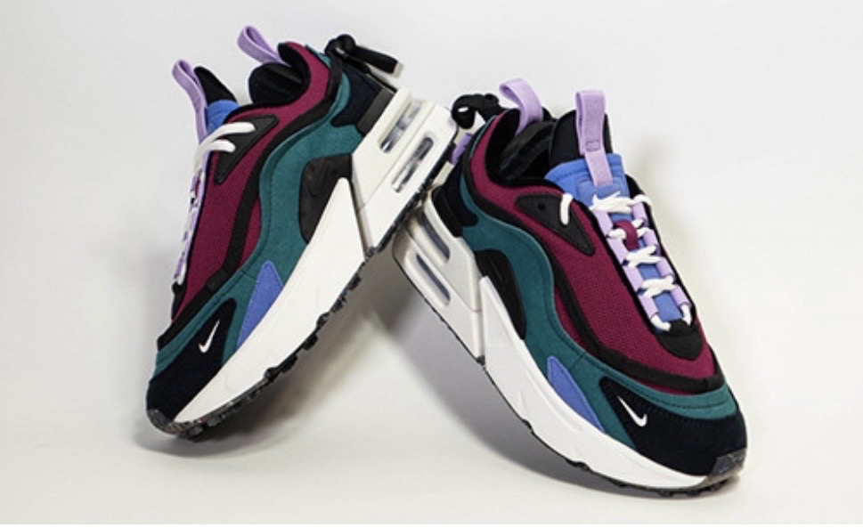 나이키 에어 맥스 퓨리오사 220