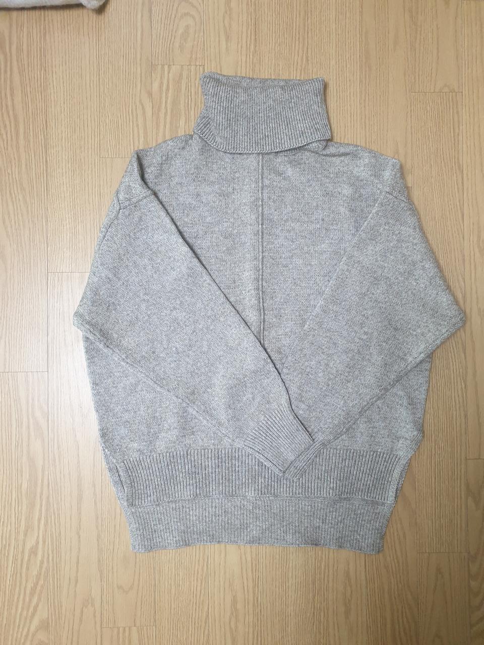 [새상품]h&m 목폴라 니트