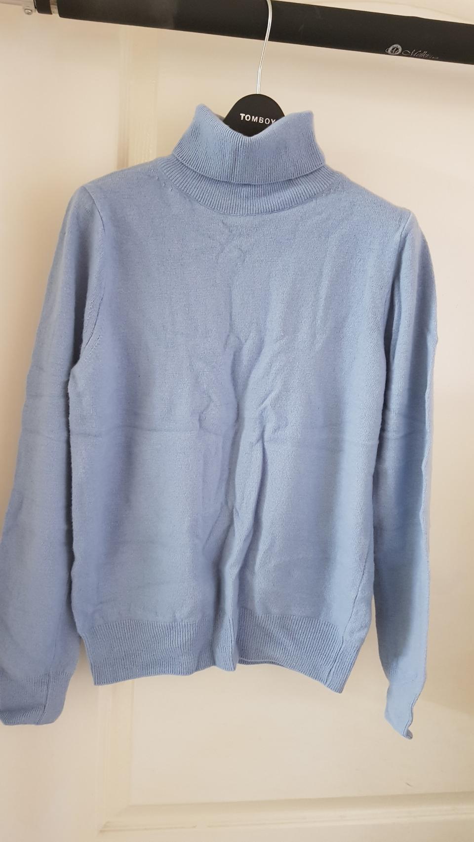 블루 목폴라 여성니트