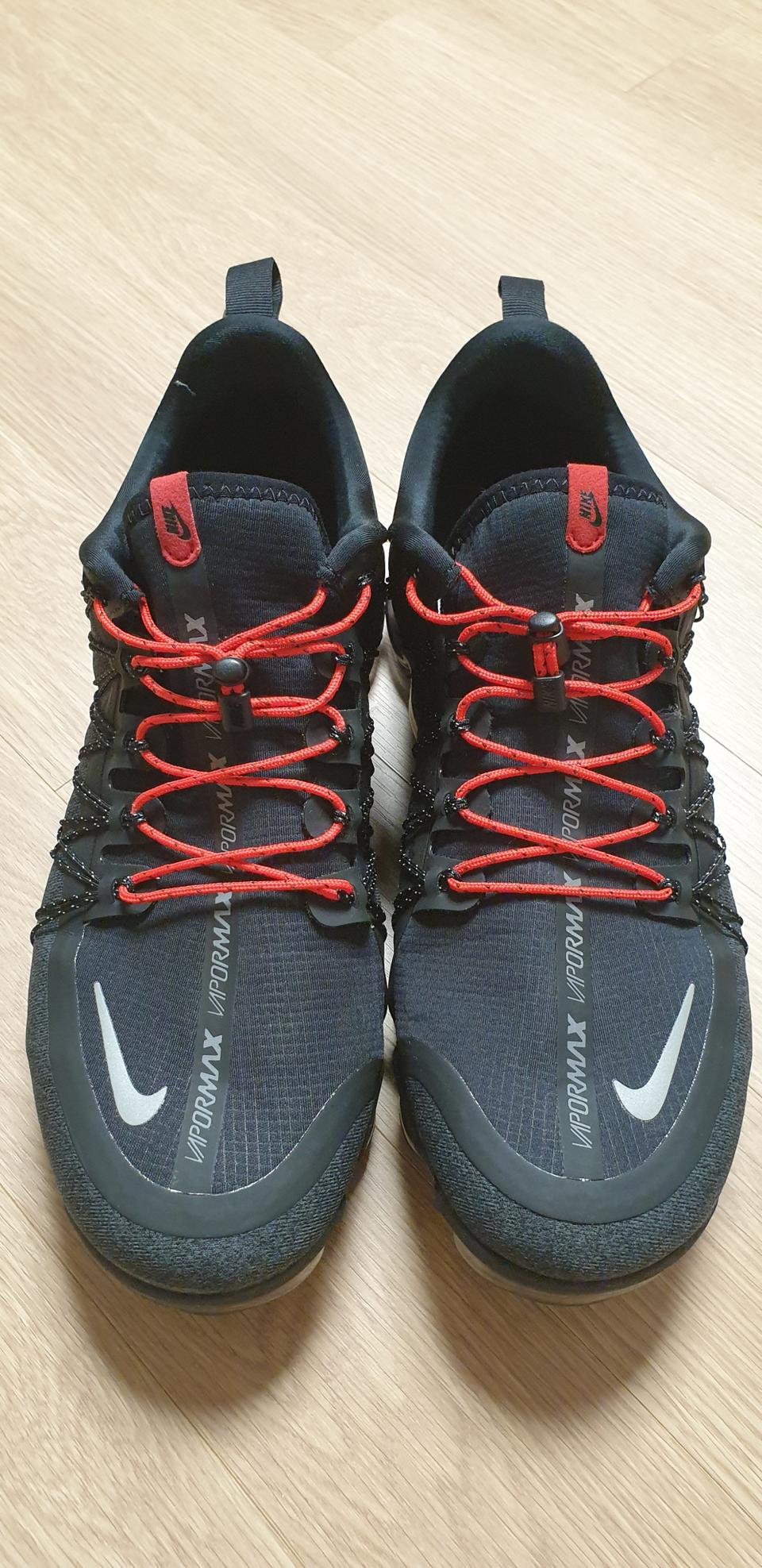 나이키 베이퍼맥스 런 유틸리티 285mm (US10.5)