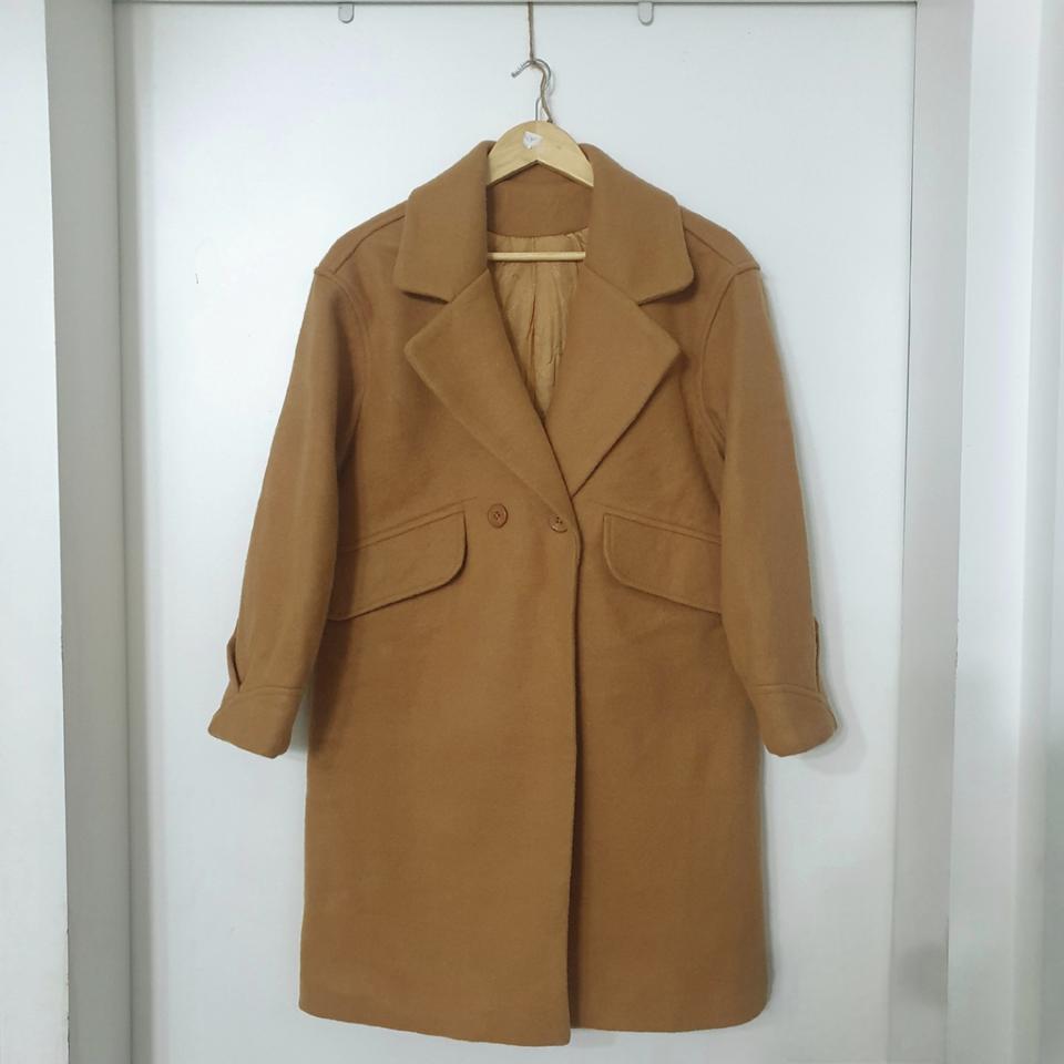 새상품 모직코트 안감퀼팅누빔