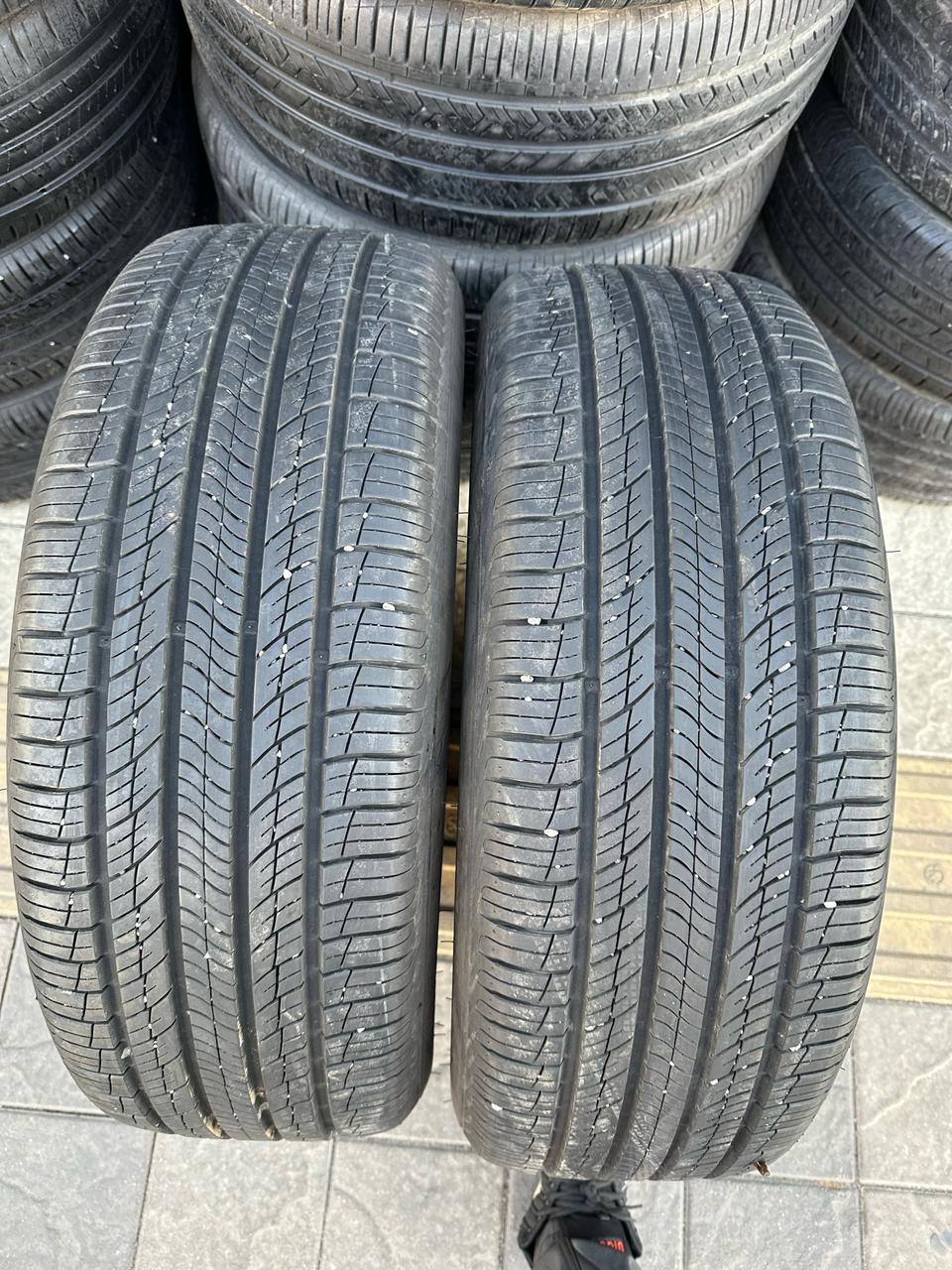 한국 HP2 신품급 중고타이어 235 60 18 판매 합니다