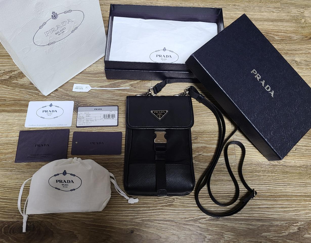 프라다 미니백, 가방, 폰홀더백, 호보백, 테수토, 버킷백, 복조리