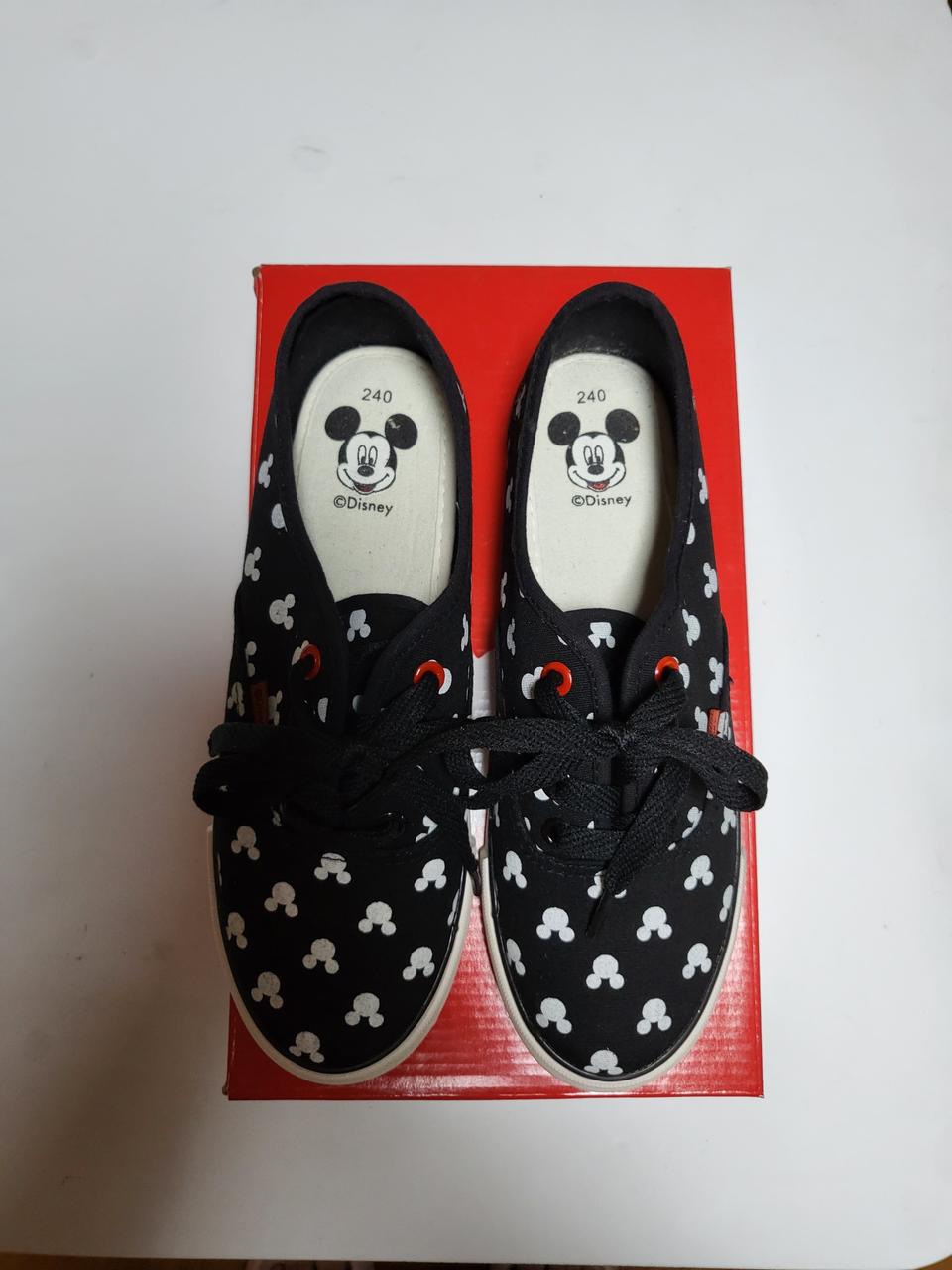 [새상품]AUF  미키마우스 스니커즈 운동화 판매합니다~