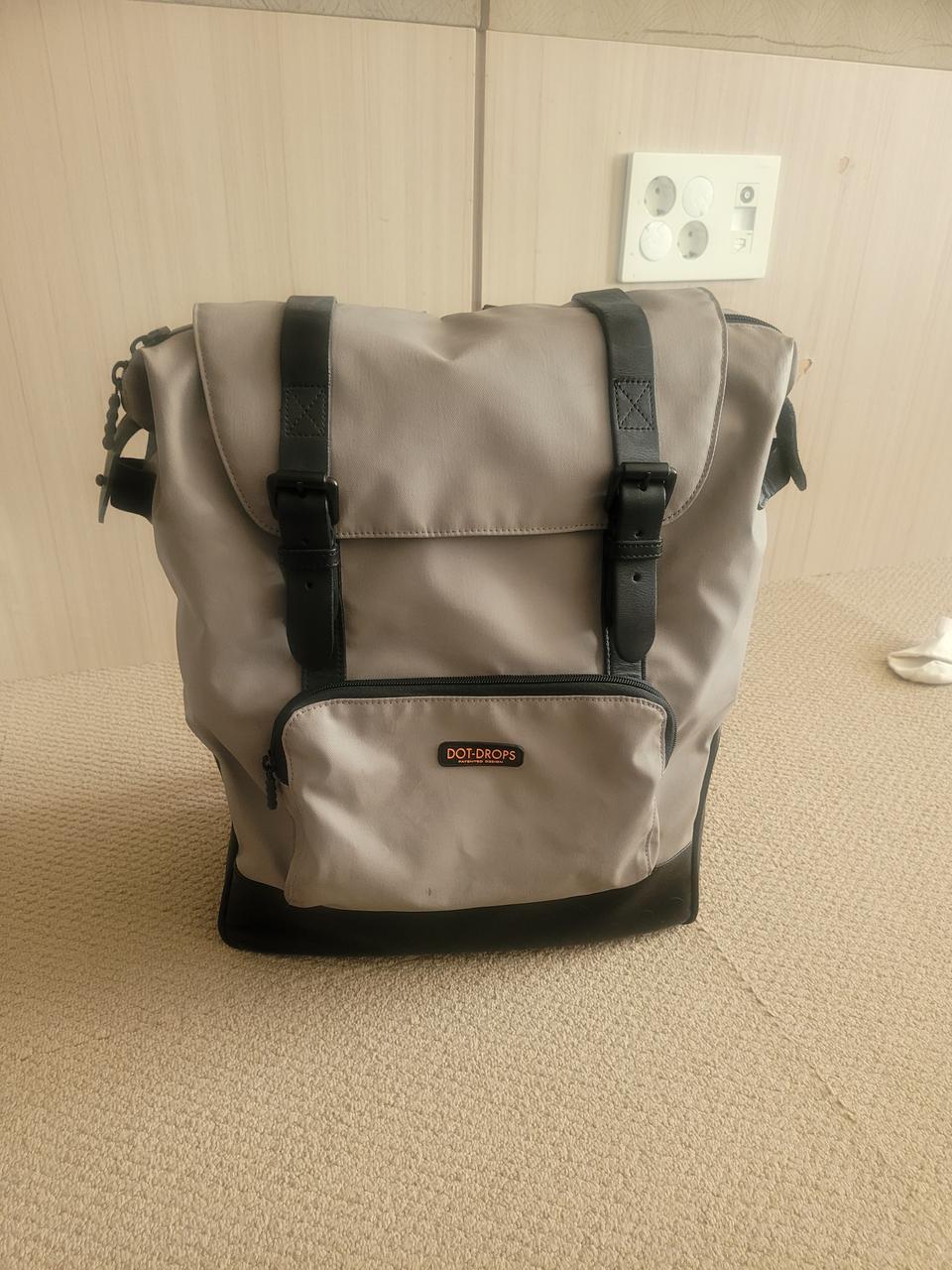 DOT-DROPS 백팩