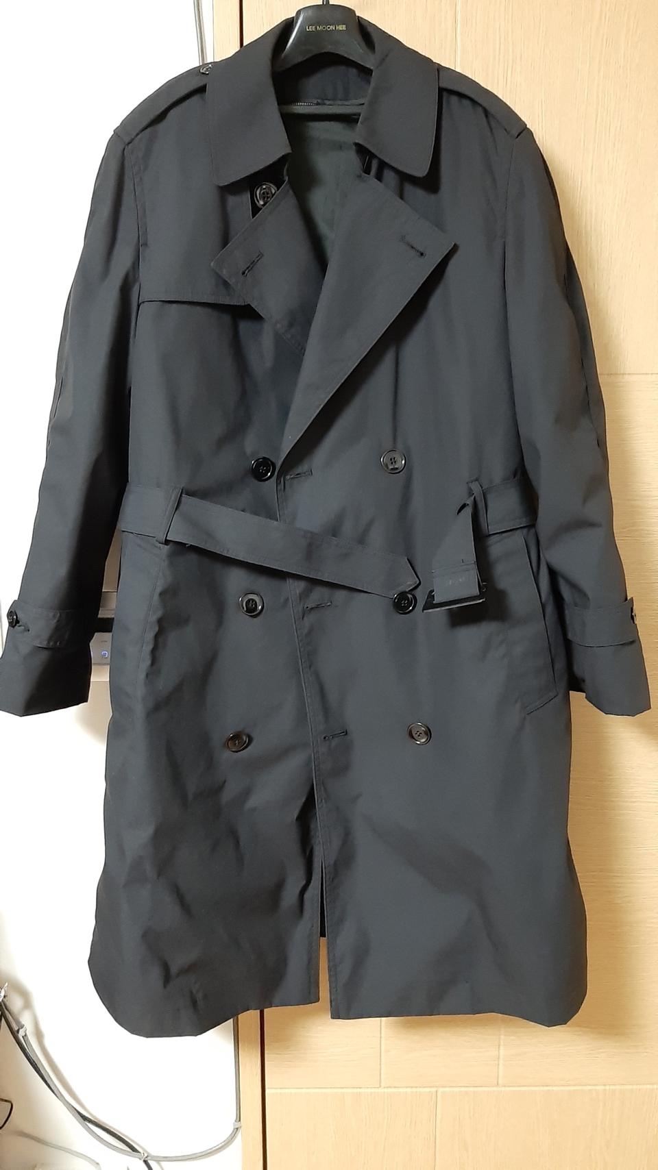 미군 장교 트랜치