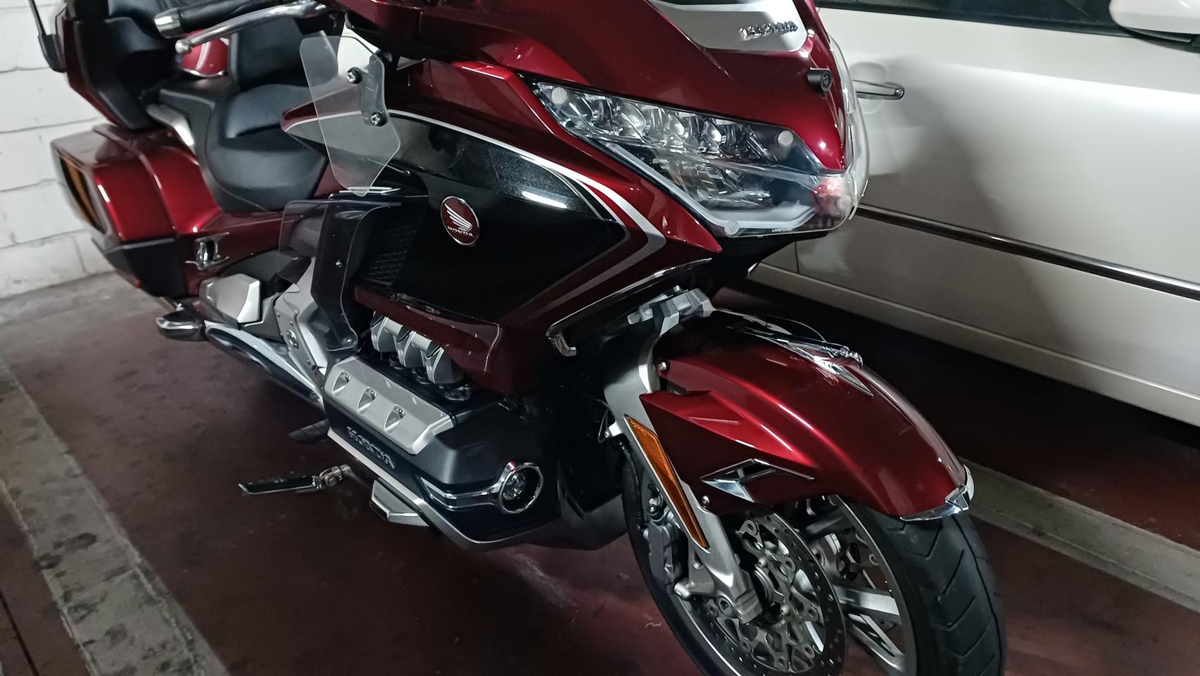 혼다 골드윙 DCT에어빽