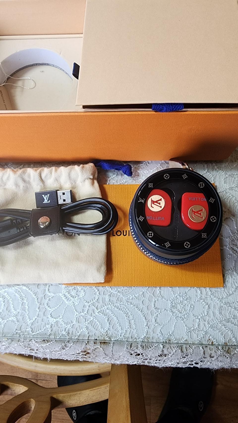 루이뷔통 호라이즌 블루투스 이어폰