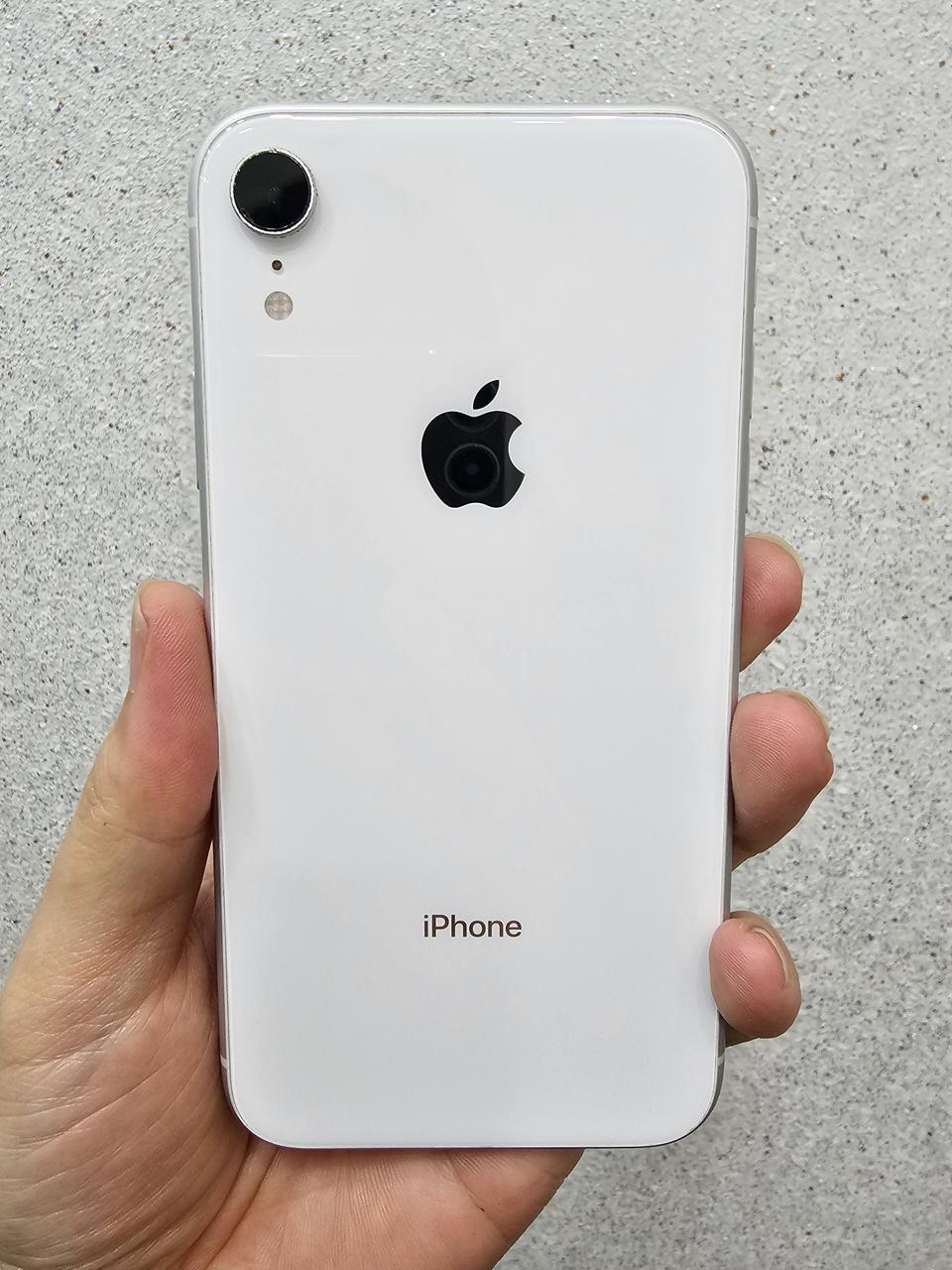 아이폰XR 배터리100 판매합니다