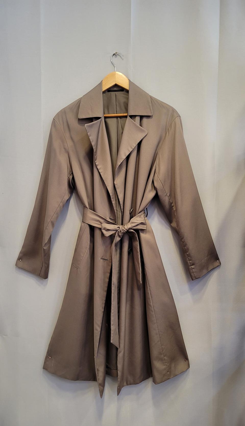 유니끌로 트렌치코트 택포