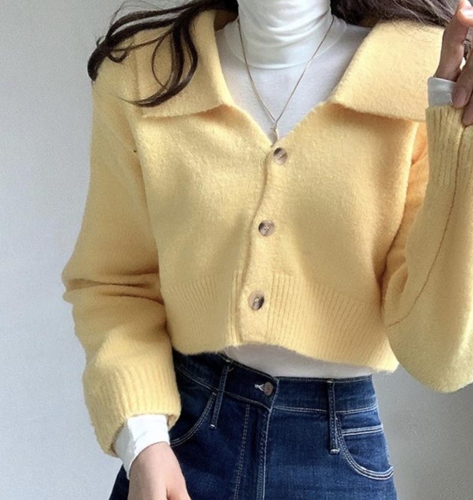 도톰버튼 크롭니트 (새상품)