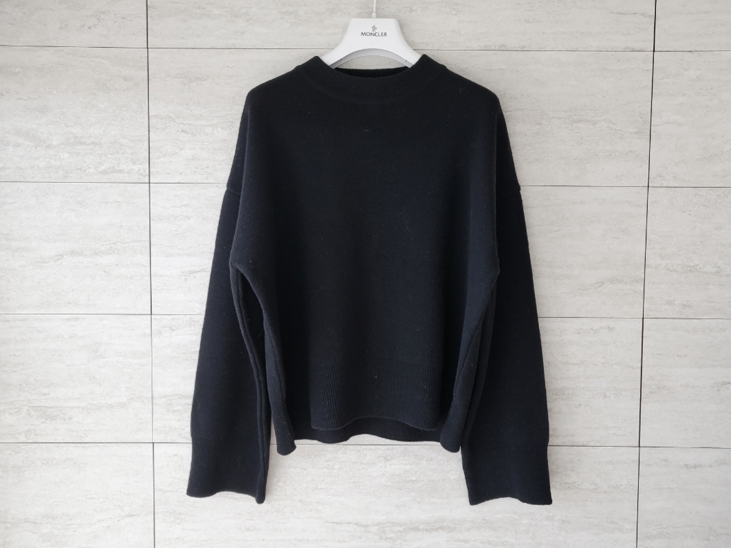 [♡BIG SALE♡]나인 큐브릭 모던 니트[블랙]