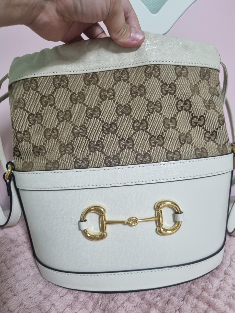 구찌 홀스빗 1955  버킷백 화이트*마지막할인*