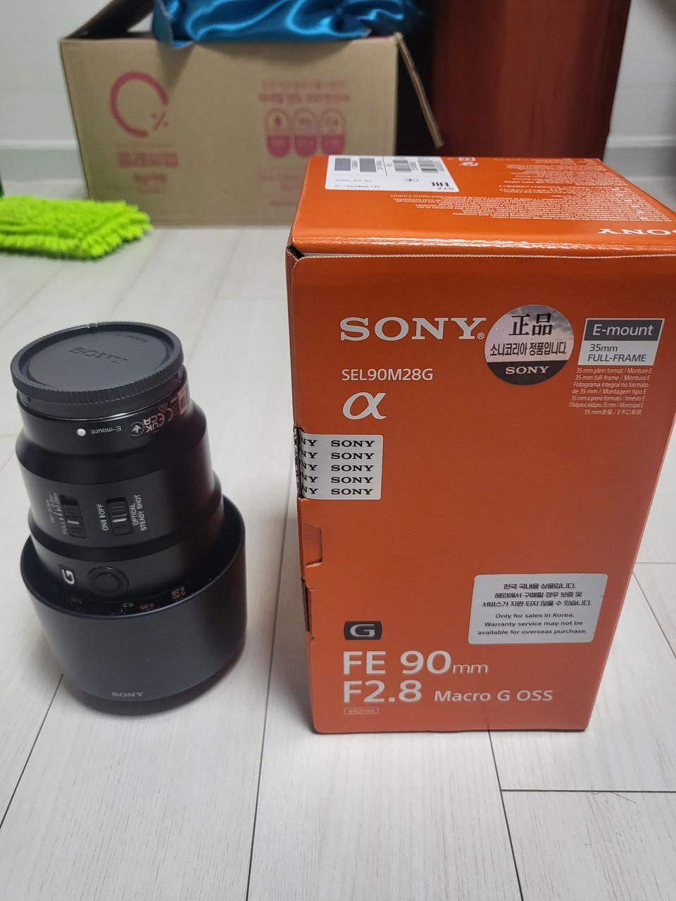 소니 FE 90mm F2.8 Macro G OSS